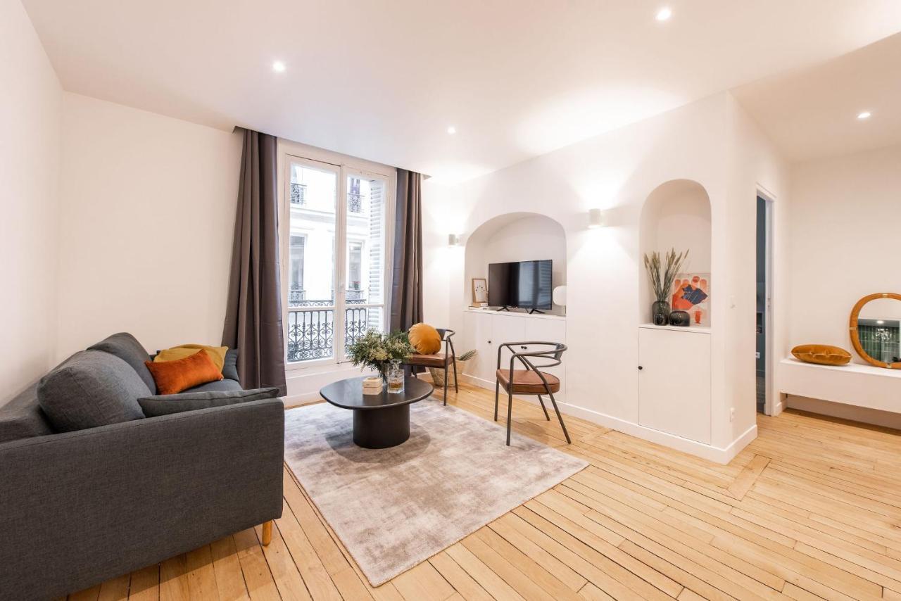 And Renovated Parisian Apartment, 6-7 Guests Appartamento